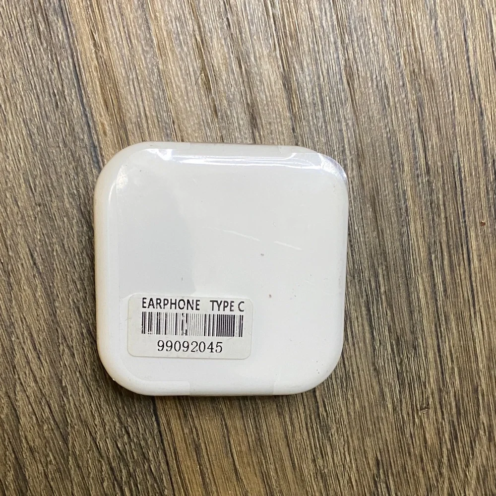 Type C Wired Earbuds in White with Blue Connector